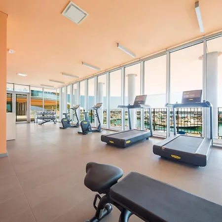 Waterfront- -terrace - Parking - Tilo