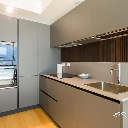 Waterfront- -terrace - Parking - Tilo Apartment